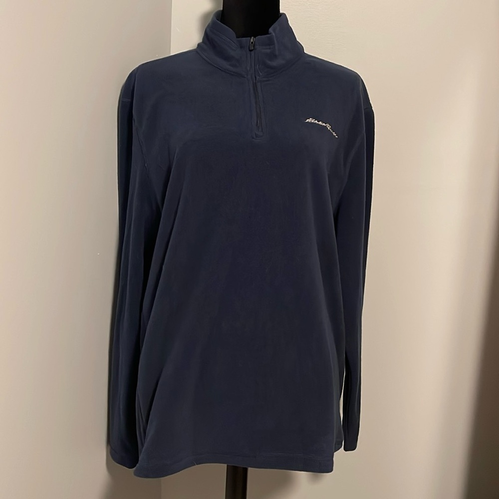 Men’s size large Eddie Bower fleece 3/4 zip pullover (brand new).